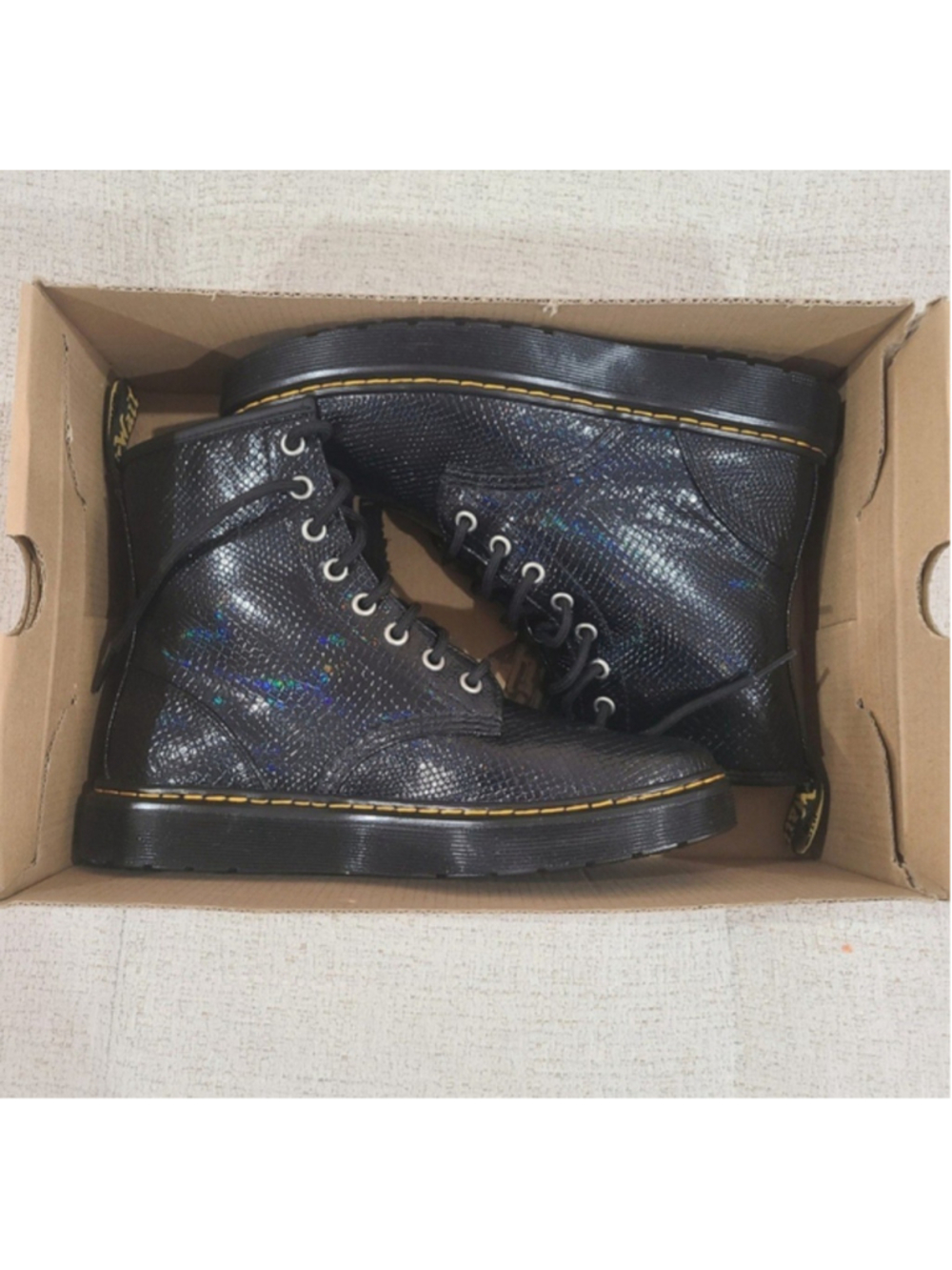 NEW Dr. Martens Zavala Boots Black Croc Embossed Womens Size 8 Combat